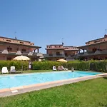 - Pool & Relax