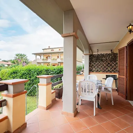 - Pool & Relax Follonica