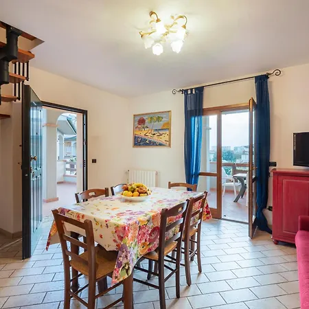 - Pool & Relax Apartment *