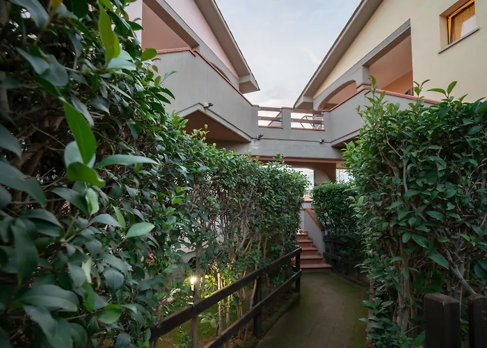 - Pool & Relax Апартаменты