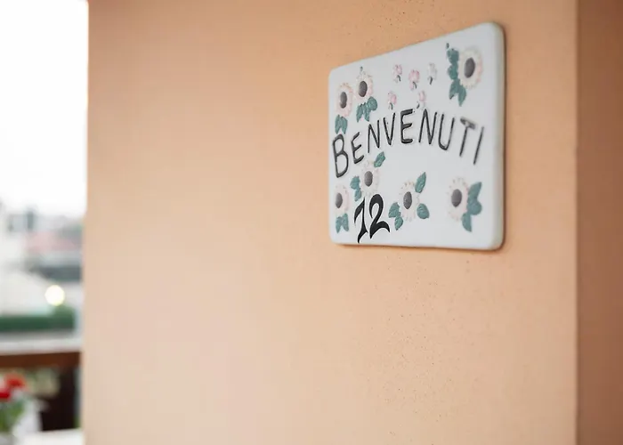 - Pool & Relax * Фоллоника